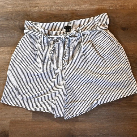 Ann Taylor High Waist Striped Shorts - Picture 5 of 6